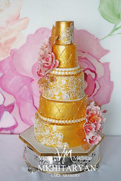 Gold&Lace Wedding Cake - Cake by Art Cakes Prague