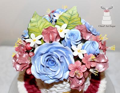 Gumpaste Flower Bouquet - Cake by Cláud' Art Sugar