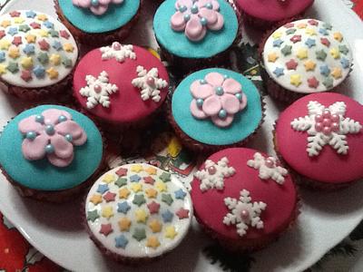 Christmas cupcakes - Cake by Effie