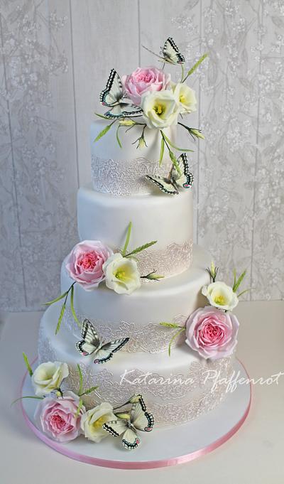 Wedding cake with butterflies - Cake by Tortenherz