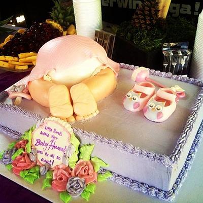 baby booty Shower cake  - Cake by Crys 