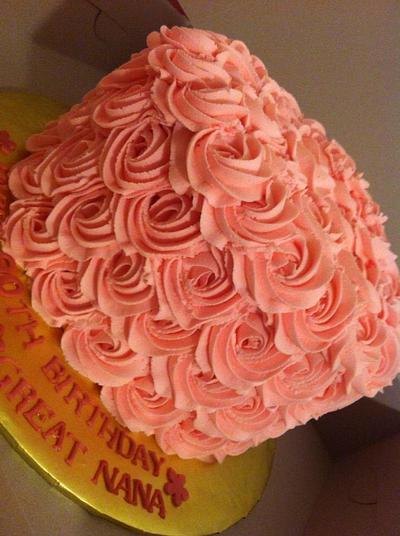 Pink Rosettes - Cake by caymancake