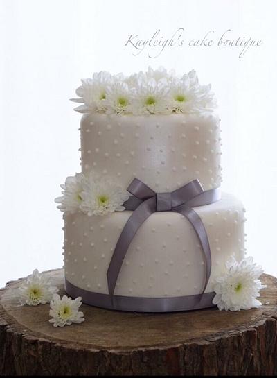 Simple classic wedding cake - Cake by Kayleigh's cake boutique 