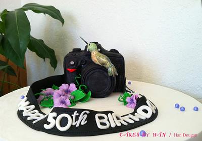 Humming bird birthday cake. - Cake by Han Dougan
