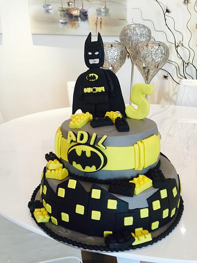 Batman  - Cake by Malika
