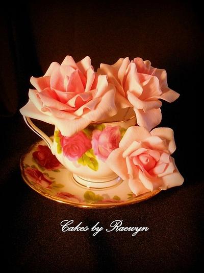 Nana's China dressed up in Gumpaste roses  - Cake by Raewyn Read Cake Design