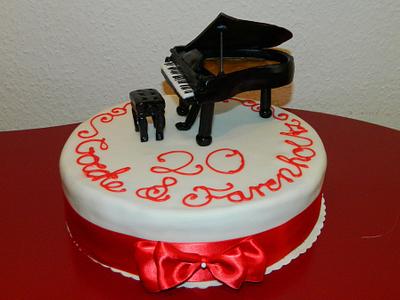 Piano Cake - Cake by Anne