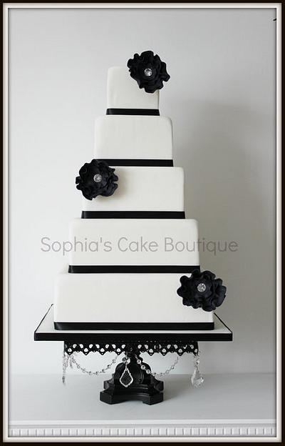 Simple Elegance in black and white - Cake by Sophia's Cake Boutique