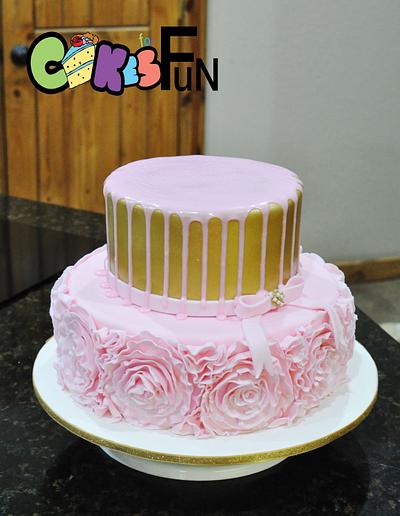 Pink & gold Drizzle cake - Cake by Cakes For Fun