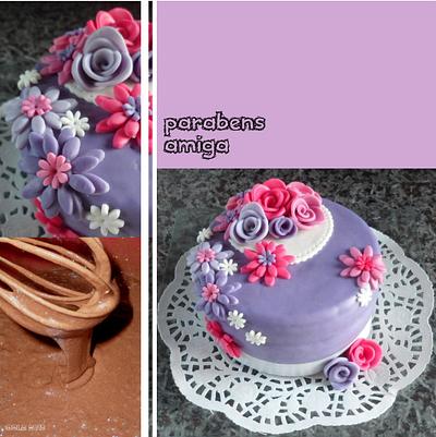 Eunice's Mini Birthday Cake! - Cake by Bela Verdasca