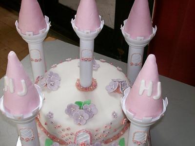 Grandaughters birthday cakes - Cake by sara radford