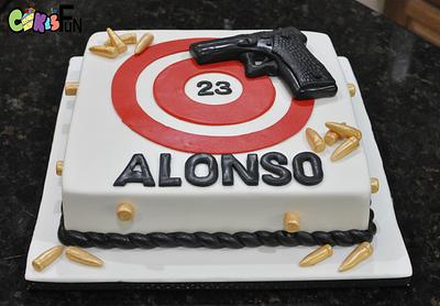 Target Practice - Cake by Cakes For Fun