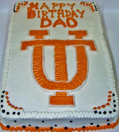 UT cake in buttercream - Cake by Nancys Fancys Cakes & Catering (Nancy Goolsby)