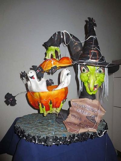 "Everithing's better with a little magic" - Cake by silvia ferrada colman