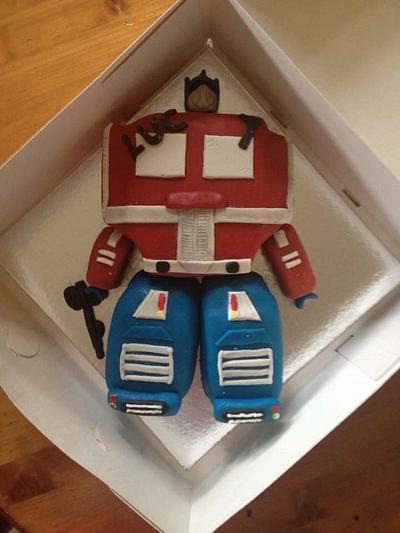 Transformer - Cake by Jenny's Cakery 