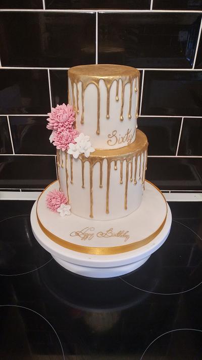 Gold dahlia drip cake - Cake by Little Cakes Of Art
