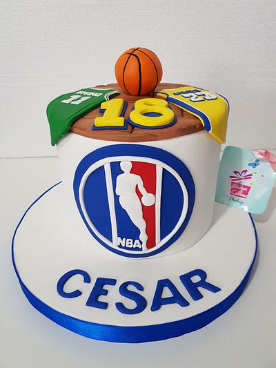 Mi pasión ... basket - Cake by Dulces y Colores