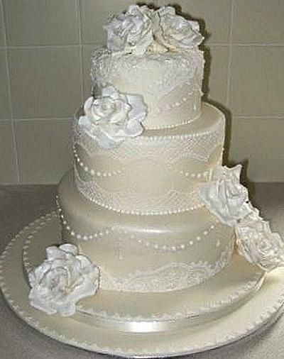 Piped wedding cake - Cake by Crumbs! Celebration Cakes