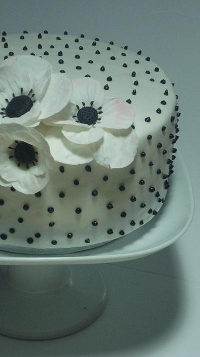 little black dot - Cake by  Despina Vrochidou