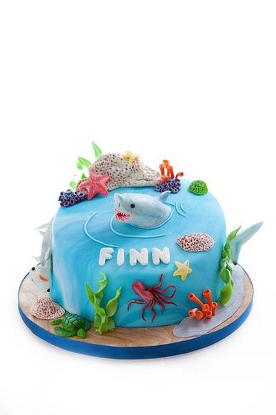 Shark Cake - Cake by Blushcakesco