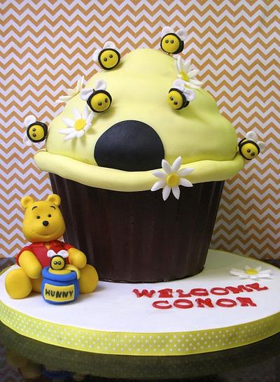 Winnie the Pooh and the Honey Bees - Cake by Laura's Sweet Designs