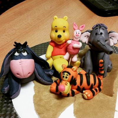 Whinnie Pooh Cake Fondant Figures - Cake by sweetsformysweets