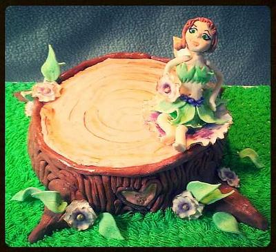 woodland fairy - Cake by amber hawkes