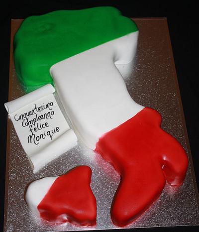 Italy Map in Flag colours - Cake by Ciccio 