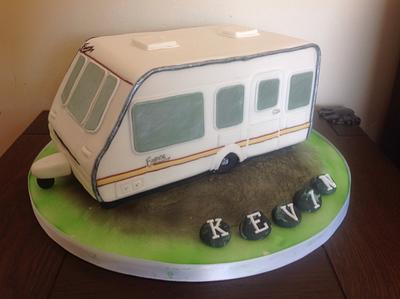Caravan cake - Cake by Sue's Sugar Art Bakery 