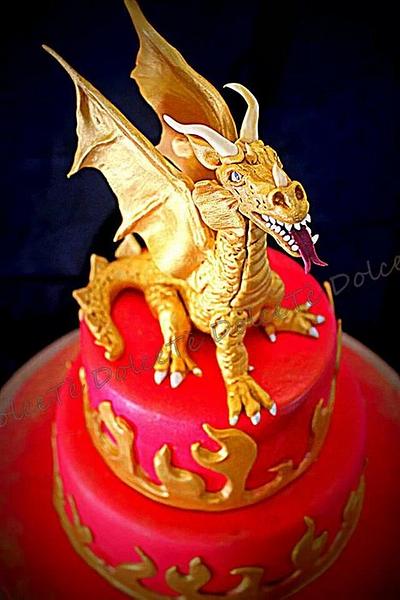 Drago Aureo  - Cake by Teresa Pugliese Carchedi