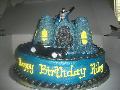 Batman's Castle Cake - Cake by caymancake