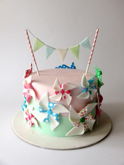 pinwheels cake - Cake by JCake cake designer