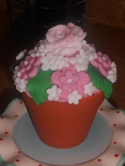 Flowerpot Blossom Cakes  - Cake by Sheena Barker