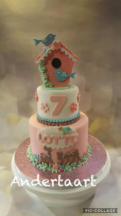 Another bird house cake - Cake by Anneke van Dam