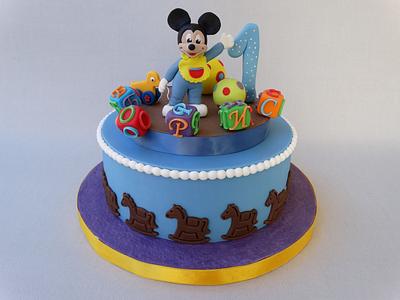 Baby Mickey Mouse and cookies - Cake by Diana