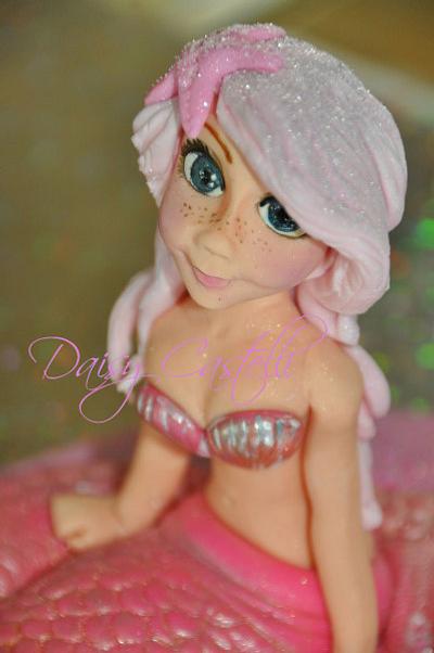 Mermaid cake topper  - Cake by DaisyCastelli