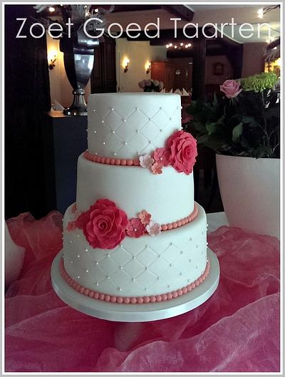 Classic Wedding Cake - Cake by Zoet Goed Taarten