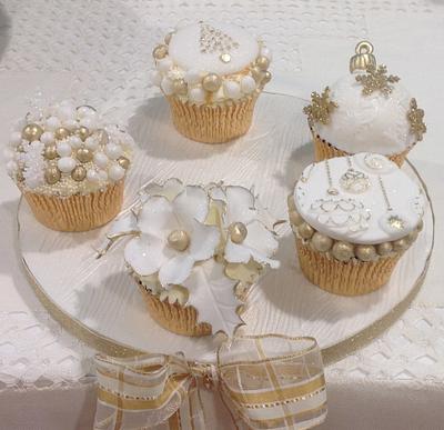 Gold Christmas cup cakes - Cake by Alison's Bespoke Cakes