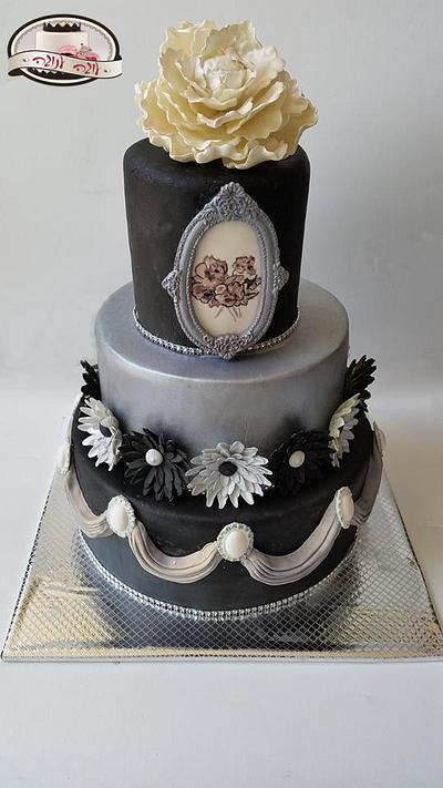 unike elegant wedding cake  - Cake by michal katz