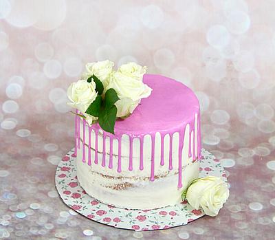 Pink drip cake  - Cake by soods