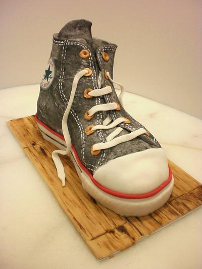 converse all star - Cake by alexeiv