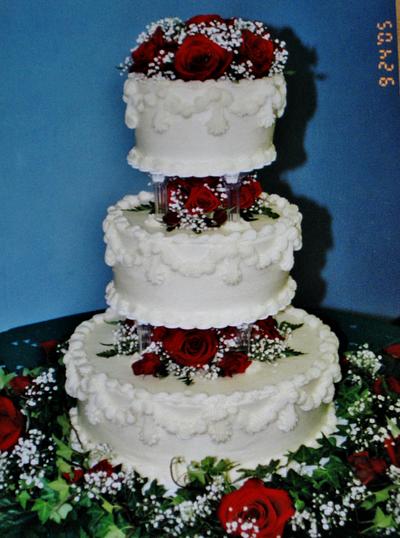 Buttercream rose and babies breath wedding cake - Cake by Nancys Fancys Cakes & Catering (Nancy Goolsby)