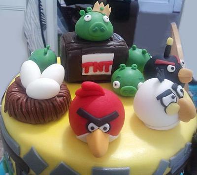Angry Birds - Cake by TAINAKITCHEN