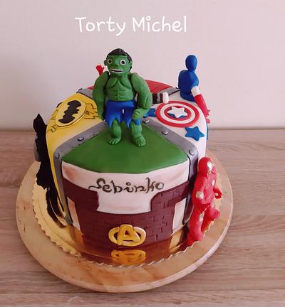 Avengers  - Cake by Torty Michel