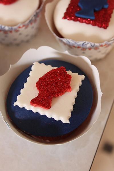 Diamond Jubilee Cupcakes - Cake by Sugar&Lace Cake Company