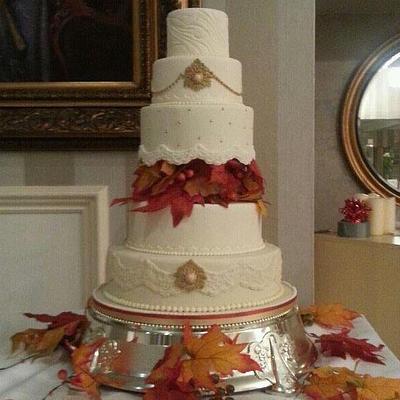 Autumnal Wedding Cake - Cake by Suzanne Moloney