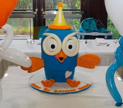 GIGGLE AND HOOT 1ST BIRTHDAY CAKE - Cake by Koulas Cake Creations