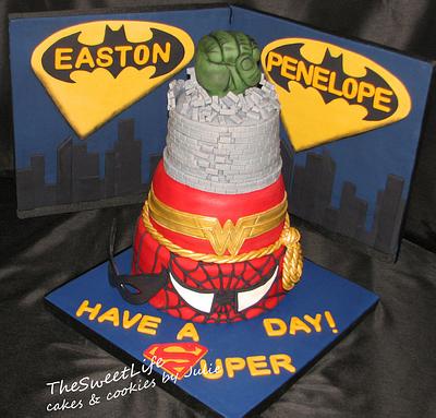 Superhero cake - Cake by Julie Tenlen