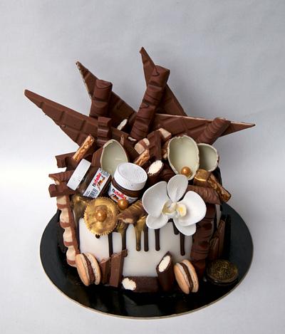 Chocolate drip cake - Cake by Veronica22