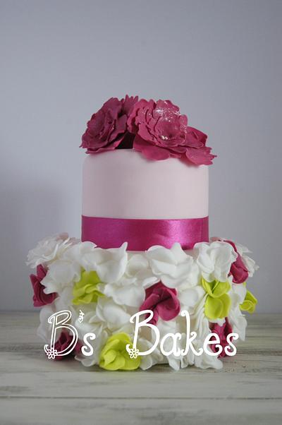 Pink peony ruffle - Cake by B's Bakes 